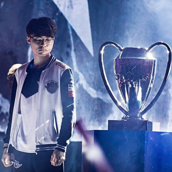 Falcons能否终结Vitality的连胜，并在BLAST巅峰赛S1夺冠？