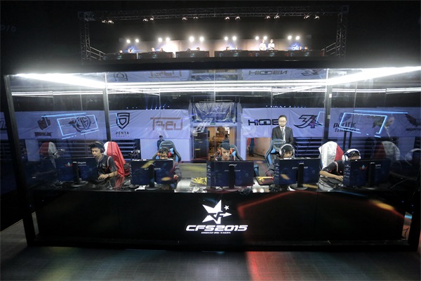 Alkarenn替换gr1ks，后者转入 Heroic 的替补席