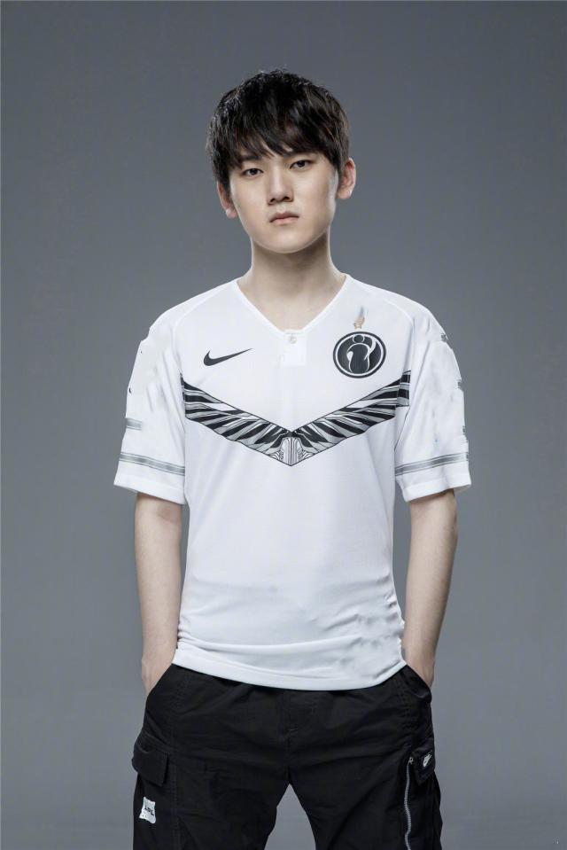 Bilibili Gaming 的下一场比赛将吸引C组的关注！如果 Bilibili Gaming 击败 LNG Esports ThunderTalk Gaming 和 Bilibili Gaming ，他们将直接晋级第二轮
