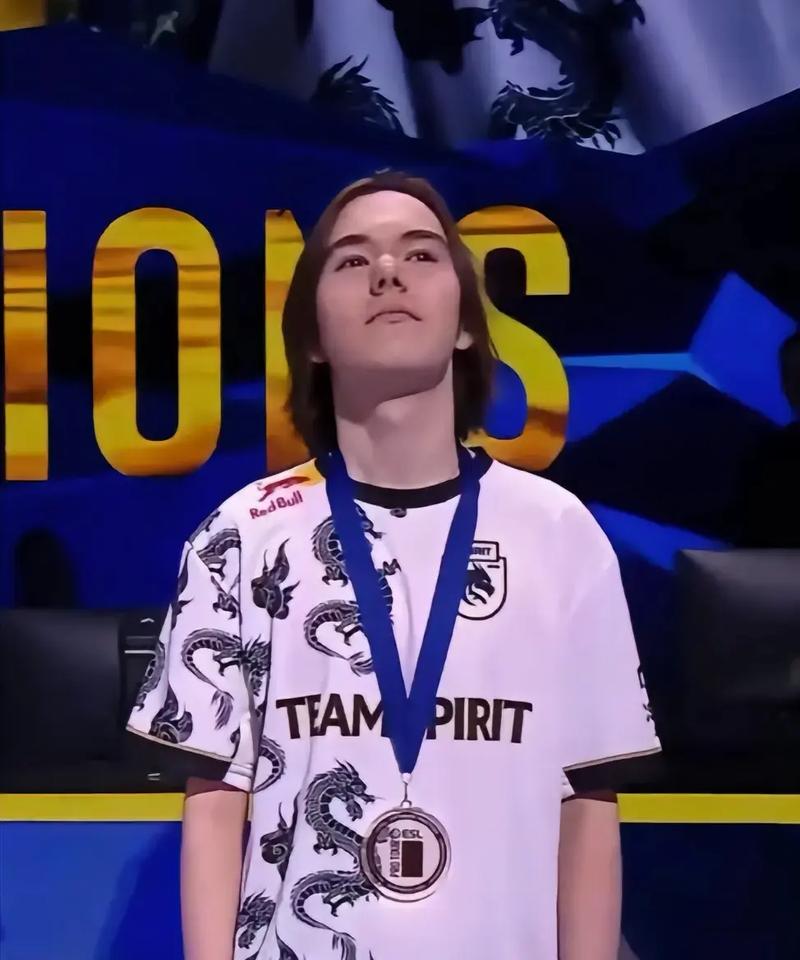 FURIA Esports 正式将 skullz 送上替补席